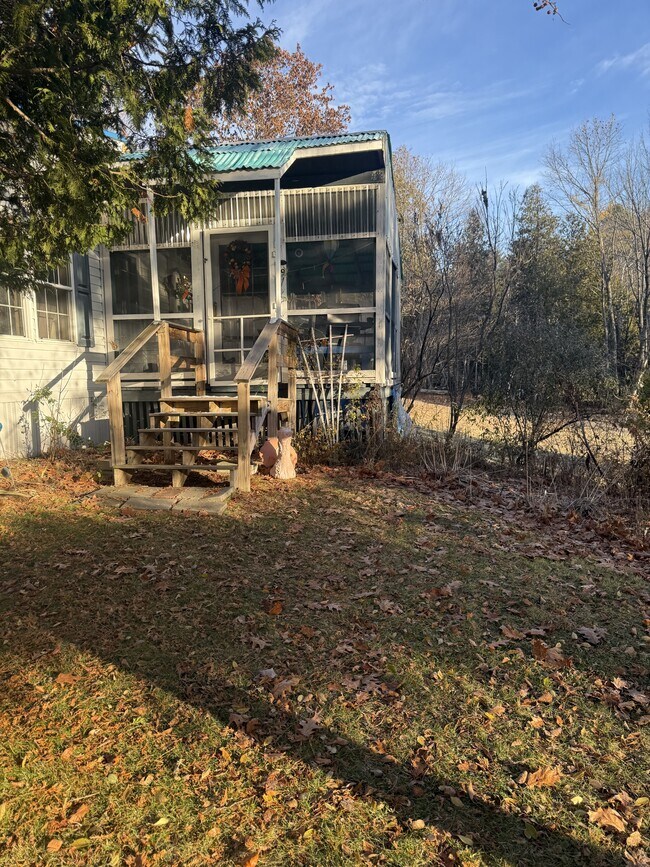 Building Photo - 91 Heath St