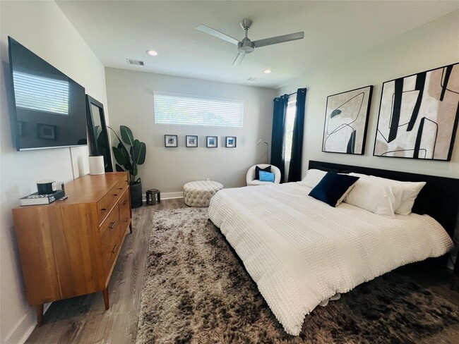 Building Photo - 2223 Padron Pl