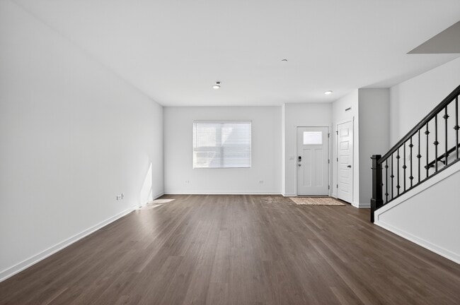 Building Photo - 2274 Barbera Dr