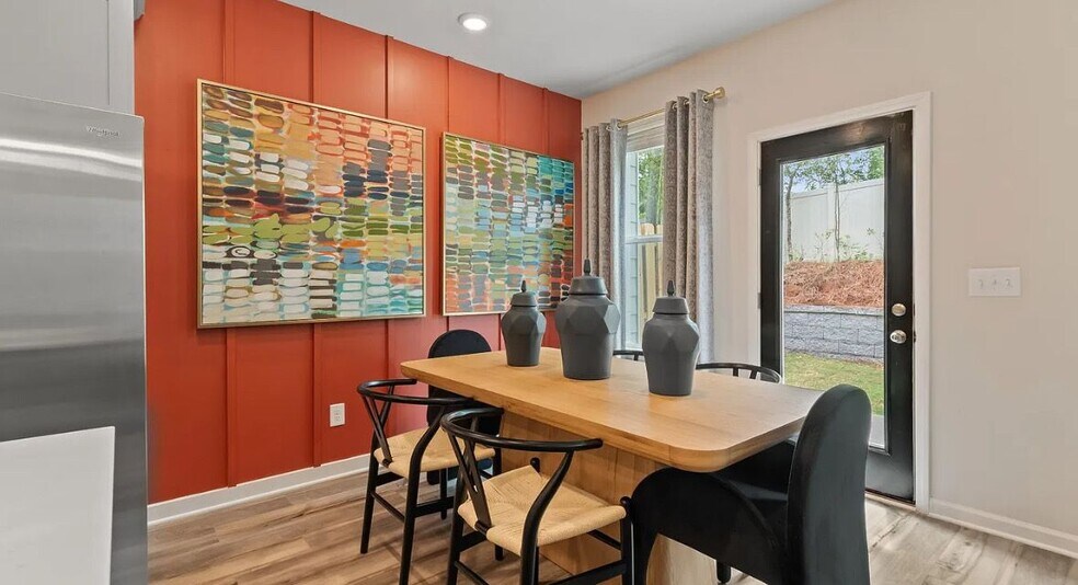 Building Photo - 472 Payne Dr