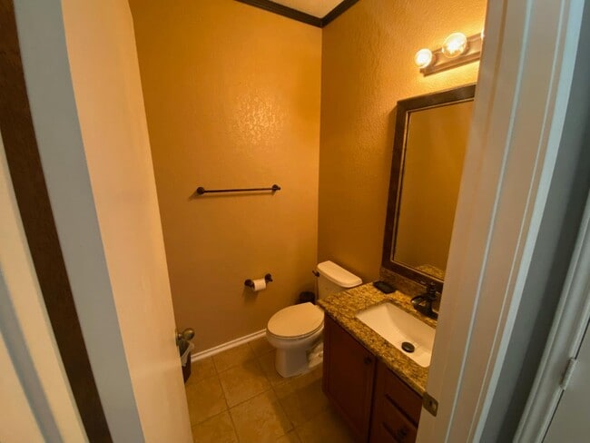 Building Photo - 7919 Martinelli