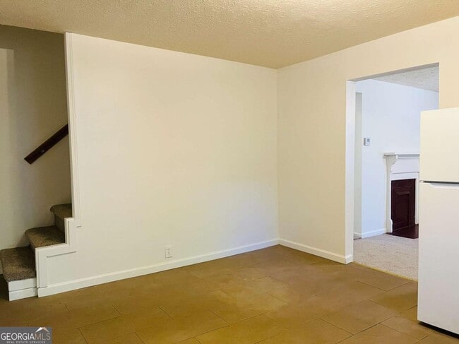 Building Photo - 615 Chattahoochee St