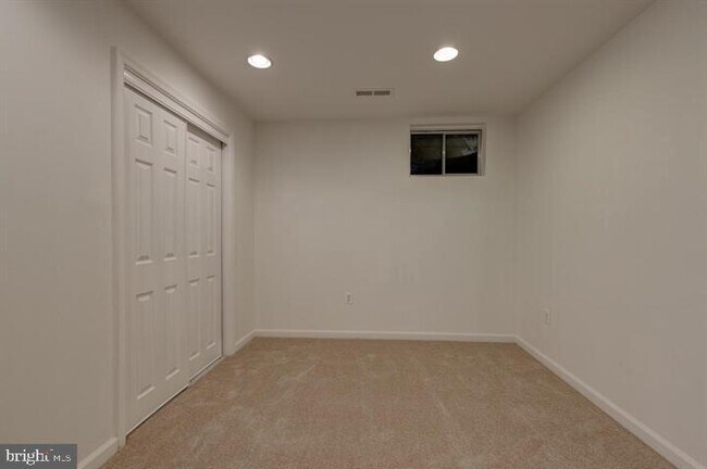 Building Photo - 16521 Telescope Ln