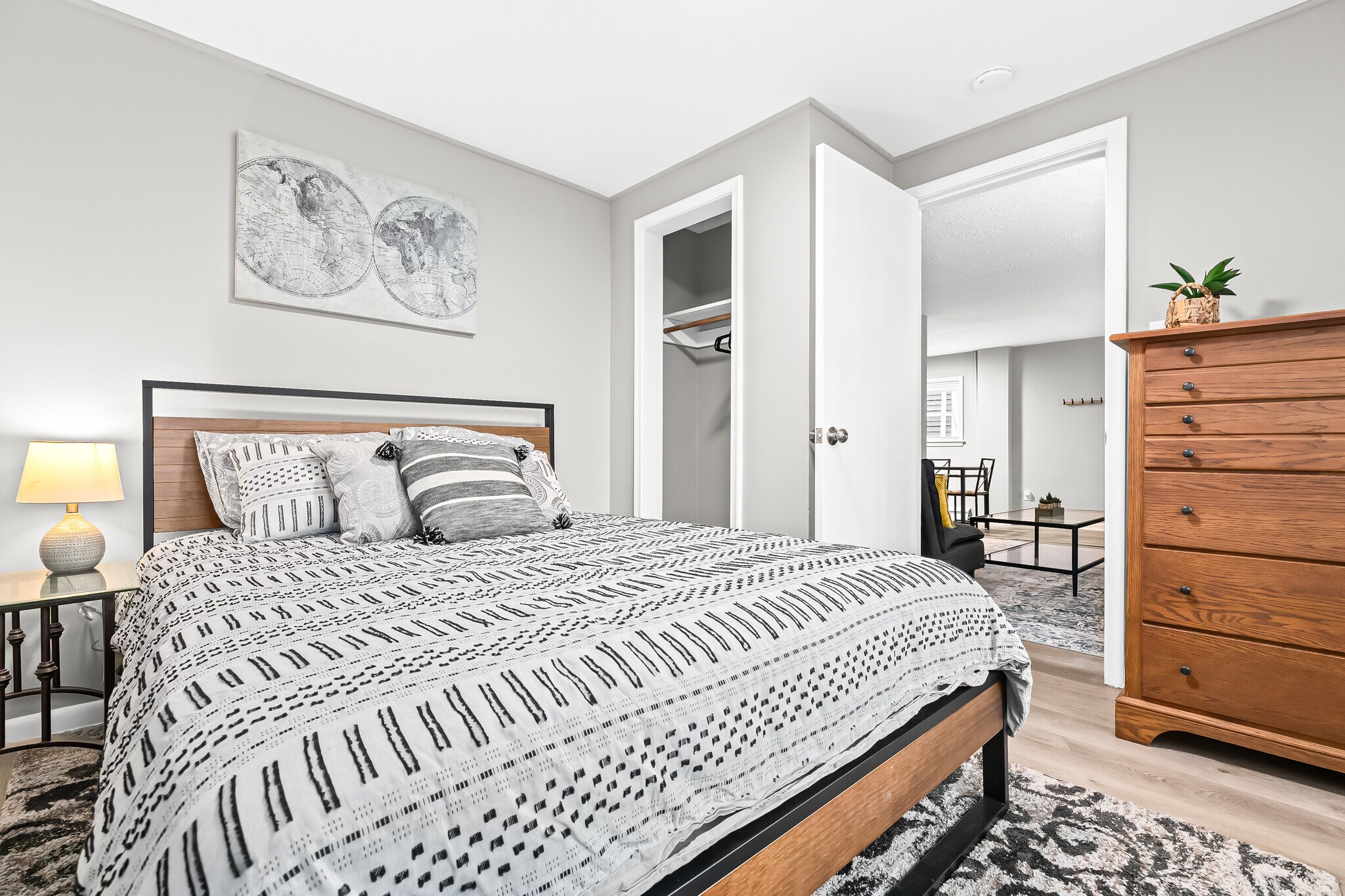 Building Photo - 23080 Stauber Ave