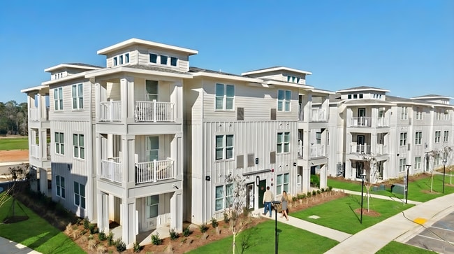 The Grove at Bradford Hills