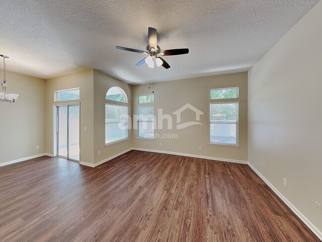 Building Photo - 1829 Keswick Rd