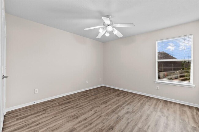 Building Photo - 3410 Walden Creek Ln