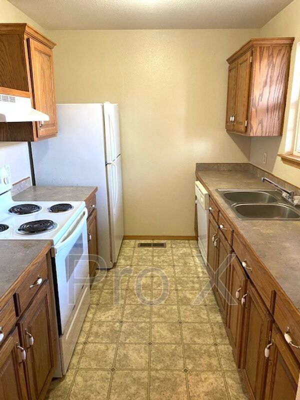 Building Photo - 4545 E Zora St