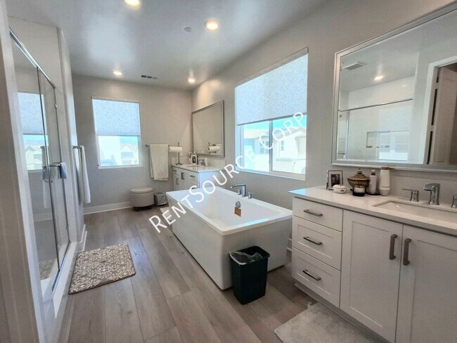 Building Photo - 26995 W Meandering Trail Pl