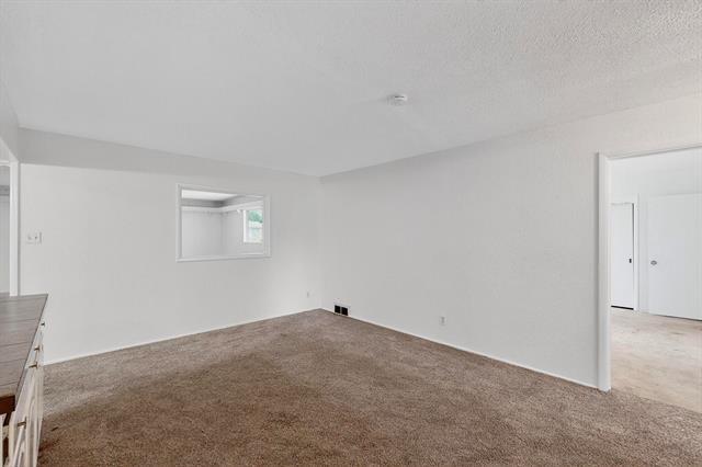 Building Photo - 2612 Ashley Dr