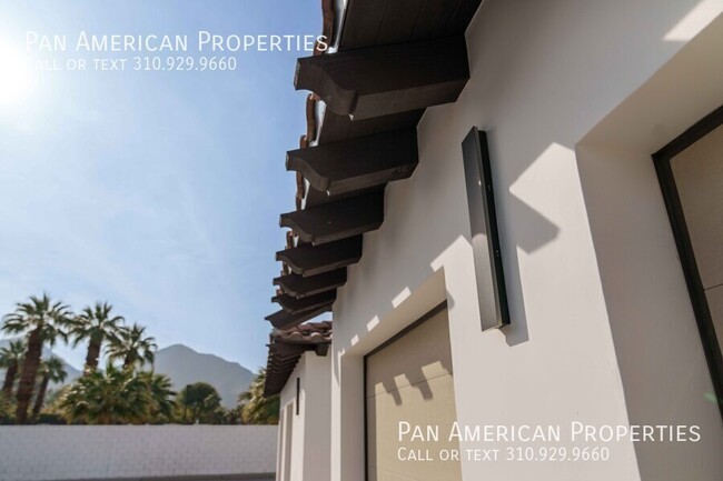 Building Photo - 51520 Desert Club Dr