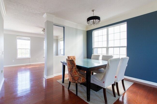 Building Photo - 1006 Cavendish Dr