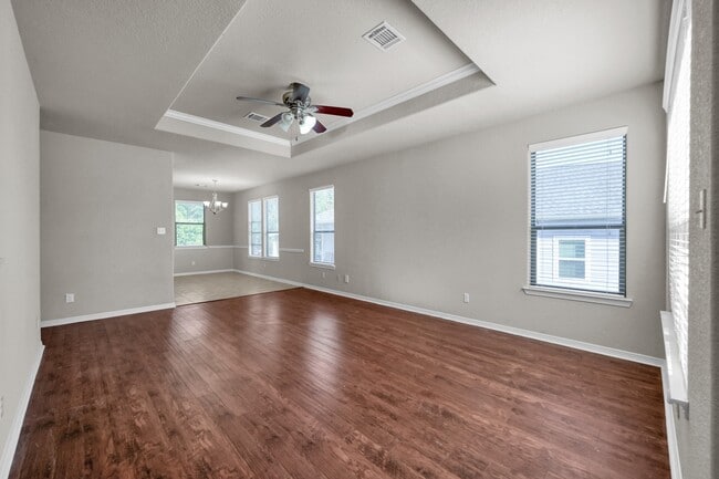 Building Photo - 130 April Cove