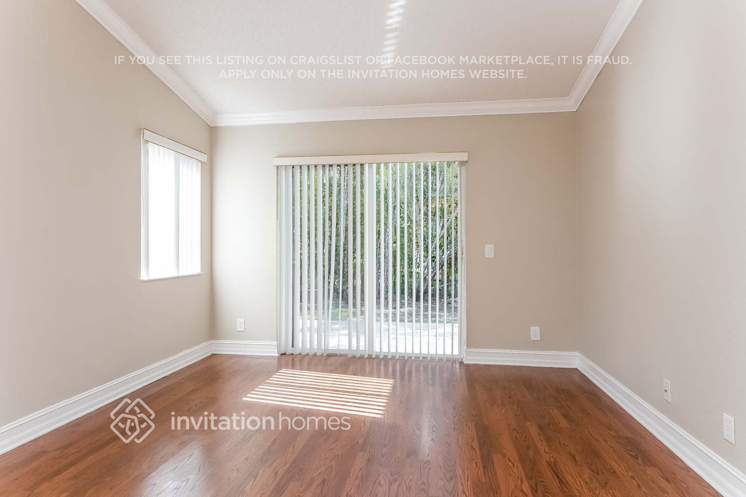 Building Photo - 4266 Greenbriar Ln
