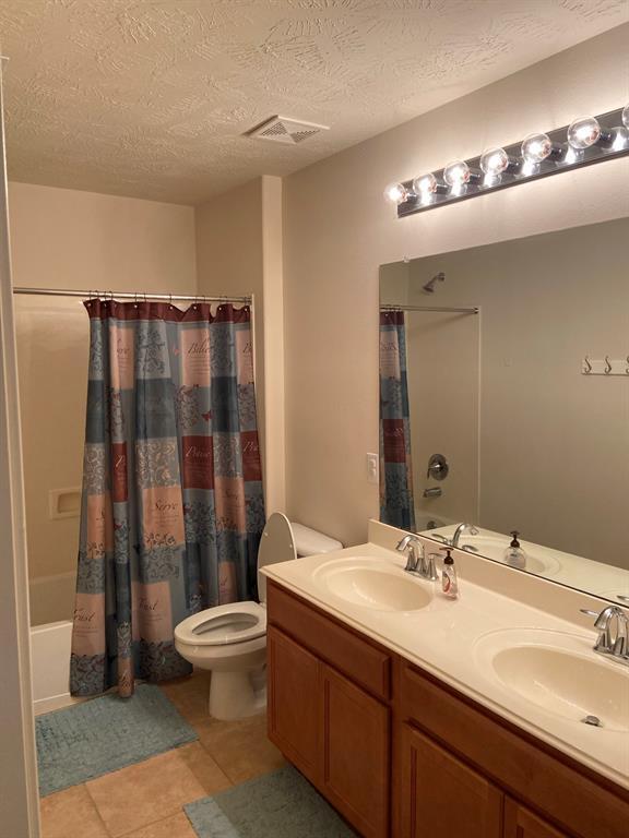 Building Photo - 18011 Rustic Brook Ct