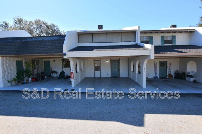 Building Photo - 2241 9th St SE