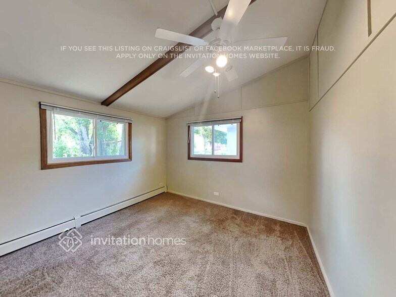 Building Photo - 1660 6th Ave W