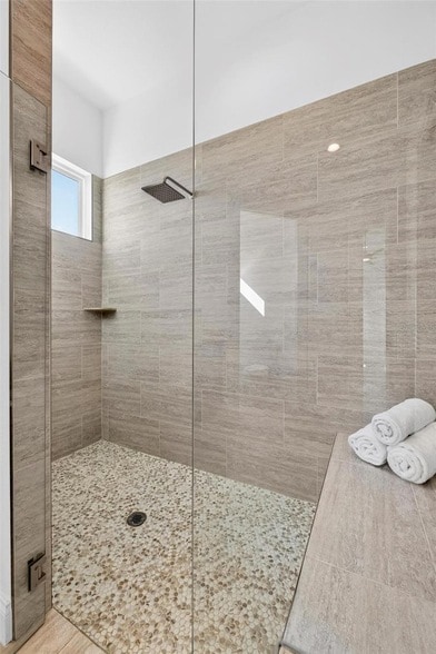 Building Photo - 200 Snowy Orchid Way