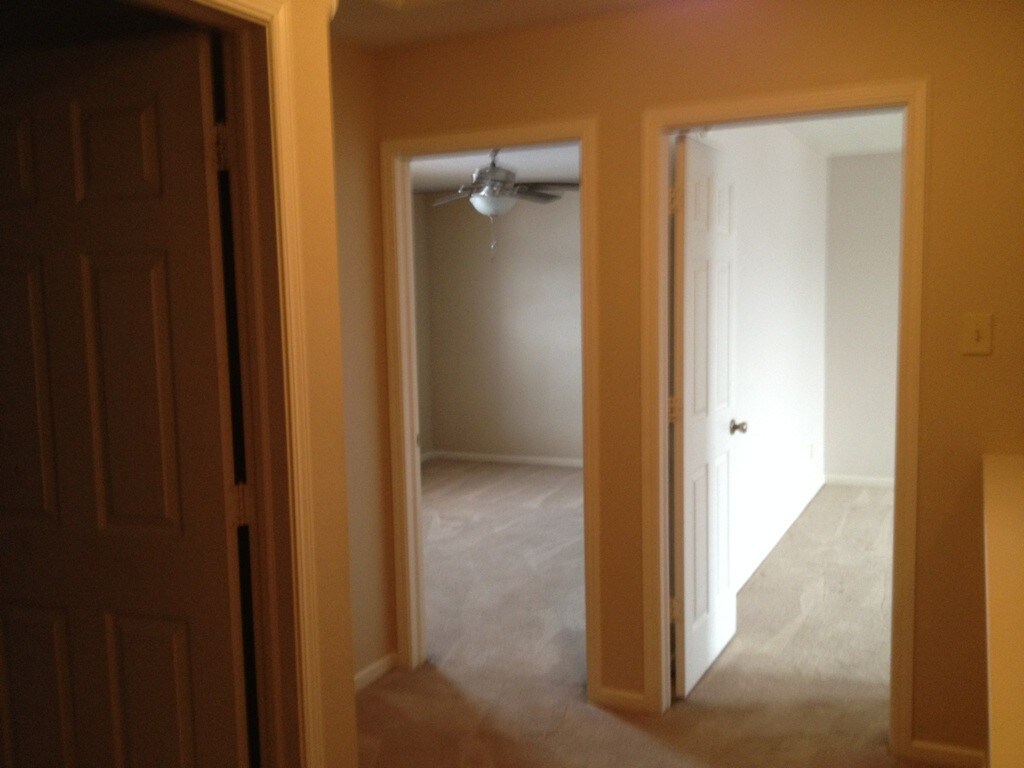 Building Photo - 4128 Doten Dr