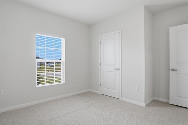 Building Photo - 724 Cantaberry Dr