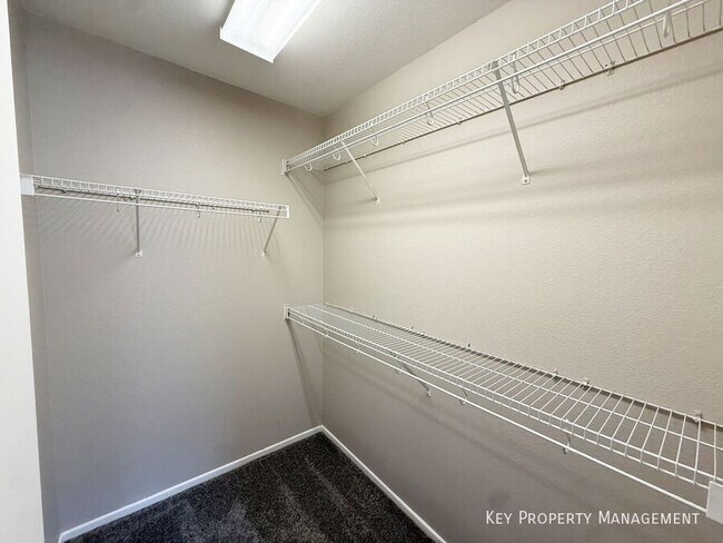 Building Photo - 6255 W Arby Ave