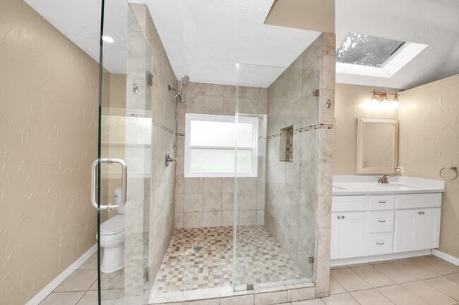 Building Photo - 3834 Carya Cir