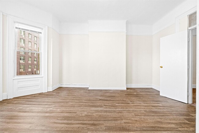 Building Photo - 2034 Newbold Ave