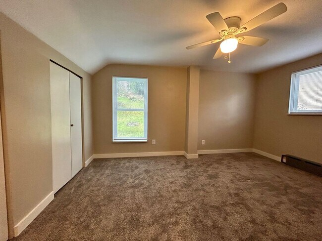 Building Photo - Beautiful Home for Rent