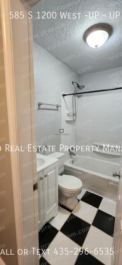 Building Photo - 585 S 1200 W