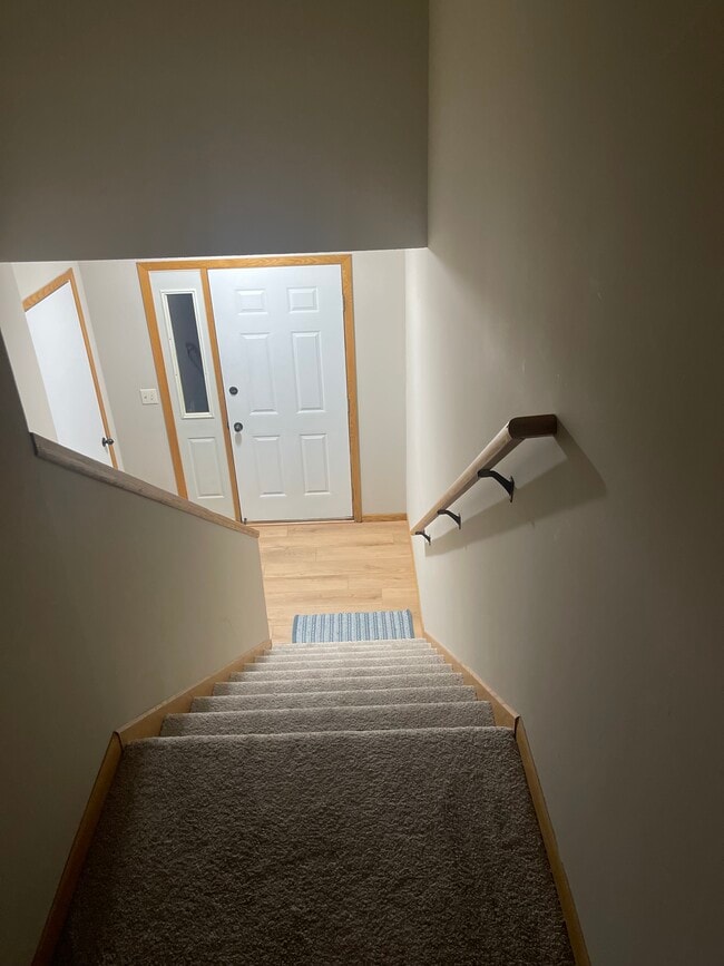 Building Photo - 13752 Round Lake Blvd NW