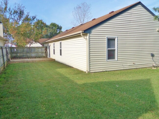 Building Photo - READY 07-15-26! Charming Rock Creek Ranch Home! Community Pool, Tennis Courts, & Playgrounds! Mus...