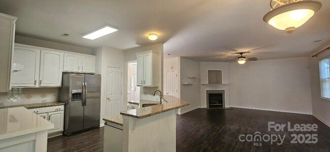 Building Photo - 17130 Cambridge Woods Ct
