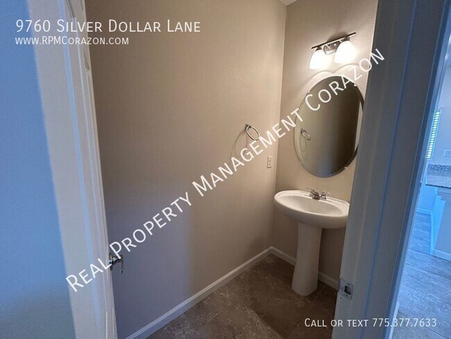 Building Photo - 9760 Silver Dollar Ln