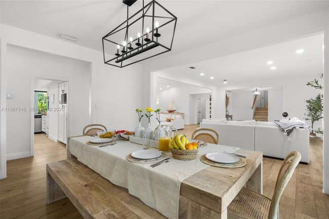 Building Photo - 14615 SW 77th Ct