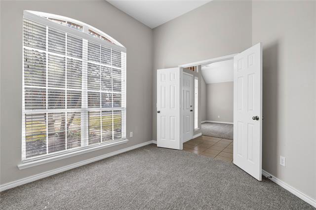 Building Photo - 7559 Seawood Dr