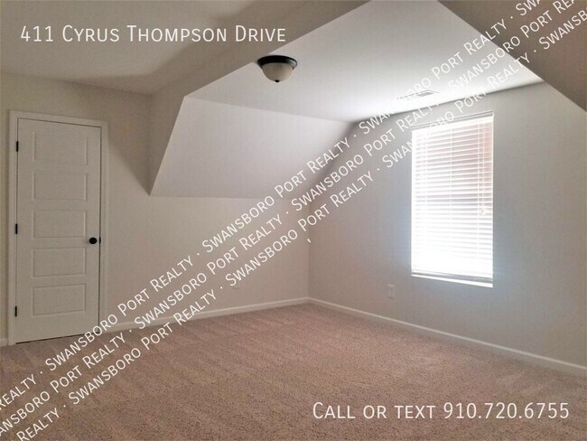 Building Photo - 411 Cyrus Thompson Dr