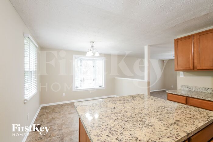Building Photo - 639 Shady Creek Ct