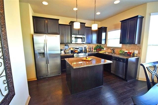 Building Photo - 10504 Branden Ct