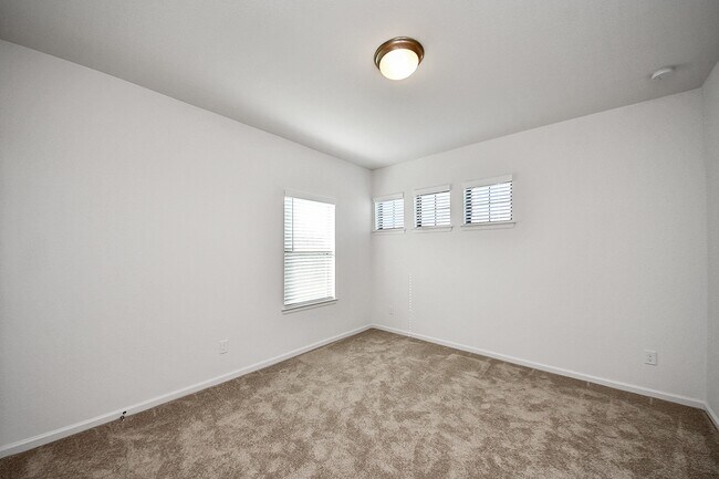 Building Photo - 4166 Colony Ln
