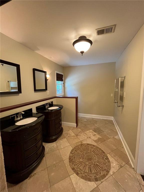 Building Photo - 2237 Chimney Springs Dr