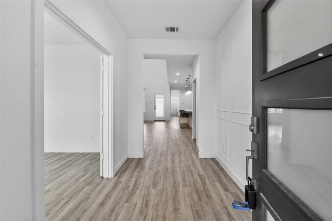 Building Photo - 4226 San Leo Ct