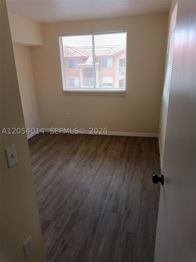 Building Photo - 17602 NW 25th Ave