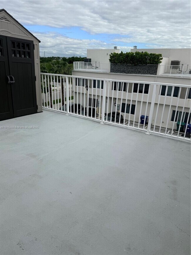 Building Photo - 25743 SW 144th Ave