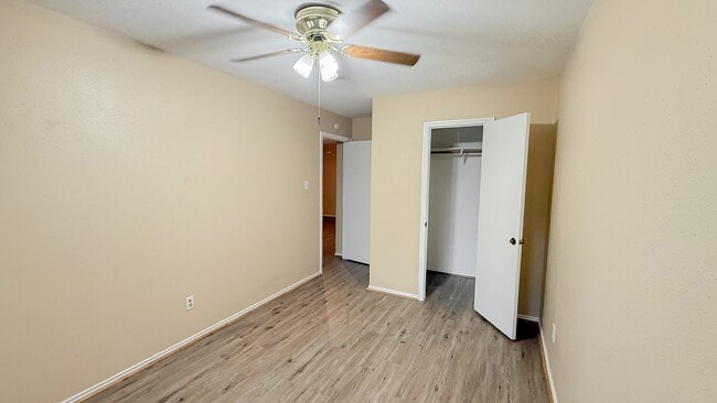 Building Photo - 17326 Harmony Hill Dr