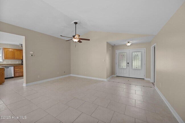 Building Photo - 100 Iverson Ln