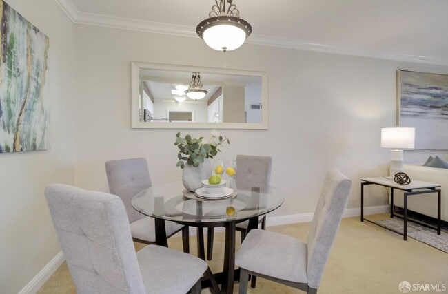 Building Photo - 1210 Bellevue Ave