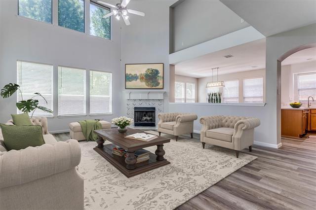 Building Photo - 817 Rushmore Dr