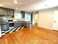 Building Photo - Burlingame - Bellevue Apartments - Close t...