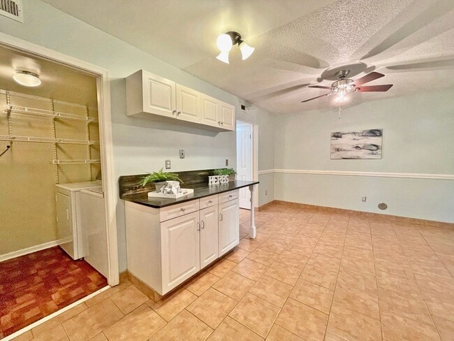 Building Photo - READY 11-07-25!! 3-Bedroom Townhome at the...