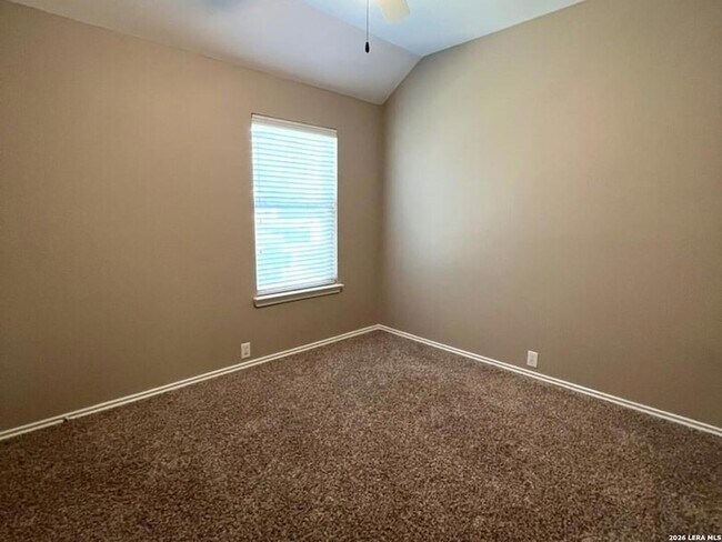 Building Photo - 4724 Green Bluff Dr